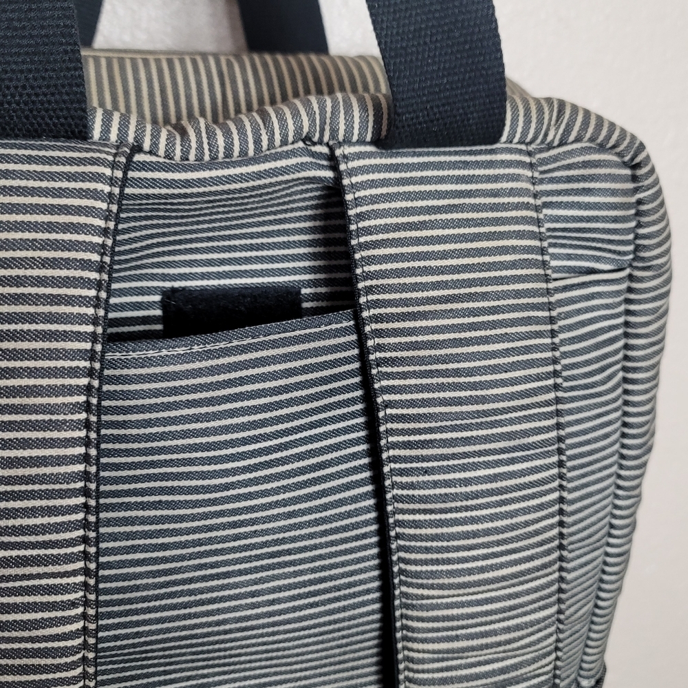 HEX INSTINCT CONVERTIBLE BACKPACK GREY WOVEN - Picture 12 of 14